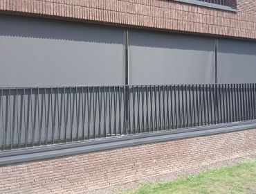 Coolscreen 7 (kabelgeleiding)